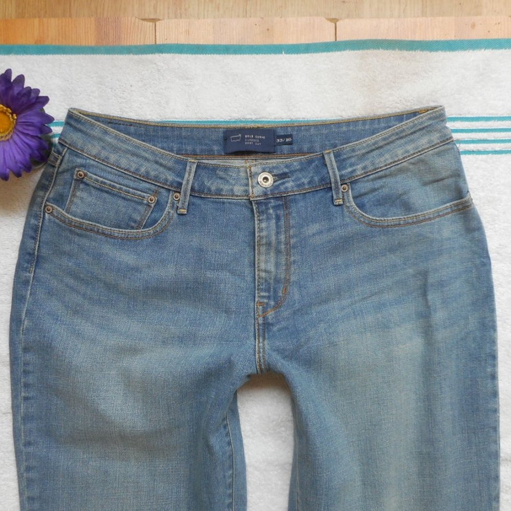 LEVI'S JEANS Bold Curve Classic Boot Cut Denim Size 16